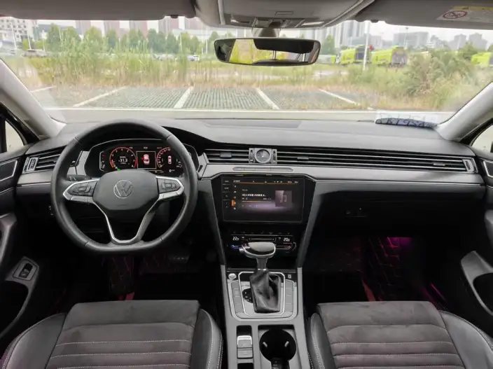 Volkswagen Magotan 2020 Model 330TSI DSG Leading Model – фото 8