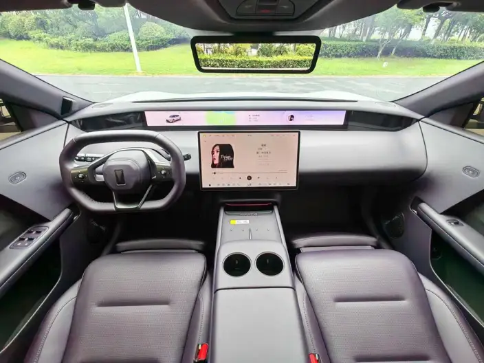 Avita 06 2025 Model Ultra 4WD EV Edition – фото 10