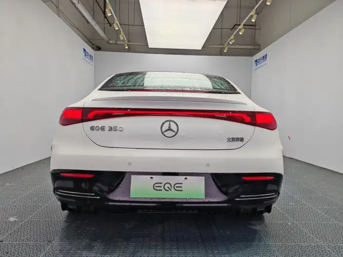 Mercedes-Benz EQE 2022 Model EQE 350 Deluxe Edition – фото 6