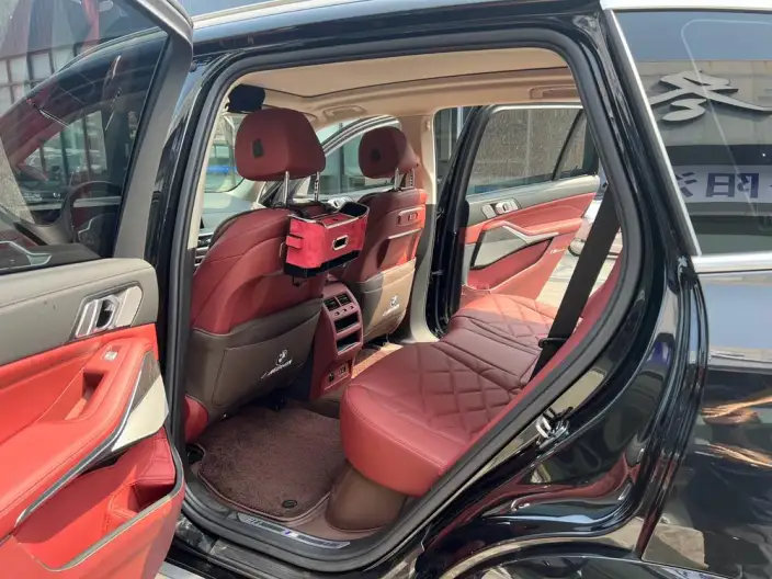 BMW X5 2023 Model xDrive30Li M Sports Set – фото 10