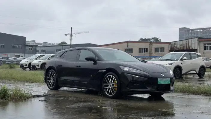 DENZA Z9GT EV 2024 Model 630 4WD Pro Edition – фото 3