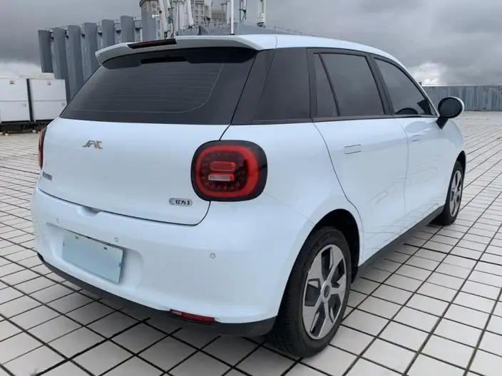 JAC Yiwei 3 2024 Model Zhiai Edition 330km Lite – фото 6
