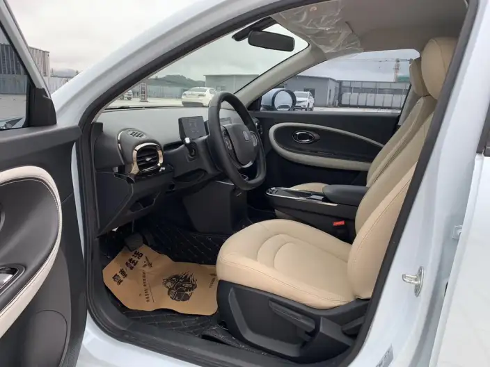 JAC Yiwei 3 2024 Model Zhiai Edition 330km Lite – фото 8