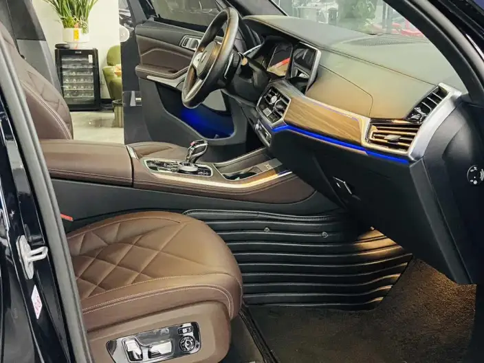 BMW X5 2022 Model Facelift xDrive 40Li M Sports Set – фото 8