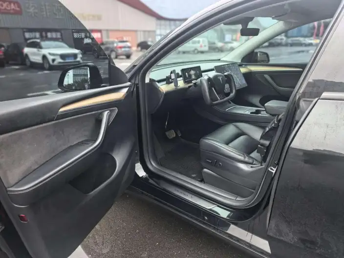 Model Y 2022 Model Facelift Rear-wheel drive version – фото 9