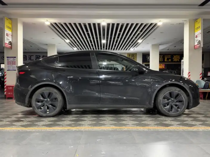 Model Y 2023 Model Rear-wheel drive version – фото 7