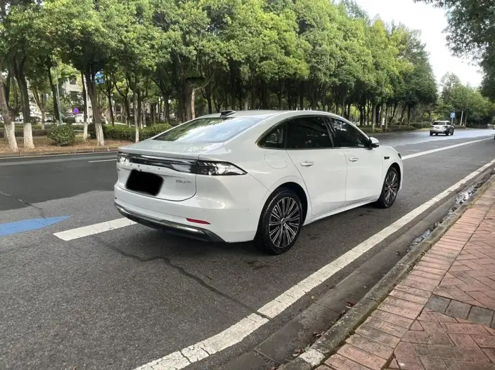 Geely Galaxy A7 EM 2025 Model 150km Exclusive Edition – фото 6
