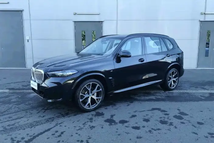 BMW X5 2025 Model xDrive30Li Exclusive Model M Sports Night Set