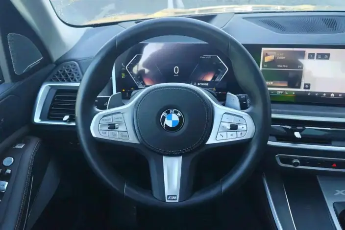 BMW X5 2025 Model xDrive30Li Exclusive Model M Sports Night Set – фото 10