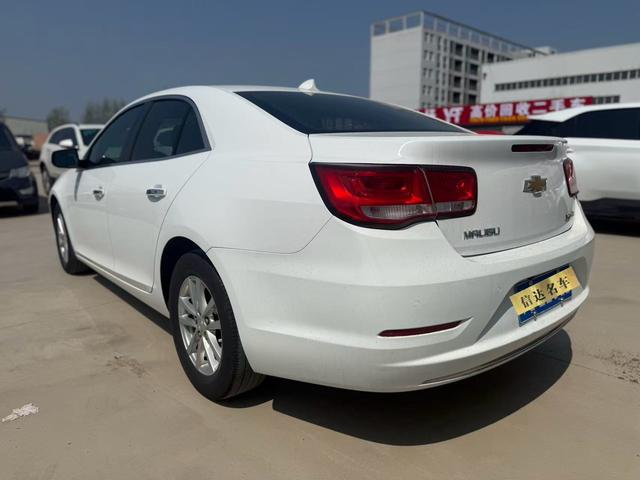 Chevrolet Malibu 2018 530T Automatic Fashion – фото 7