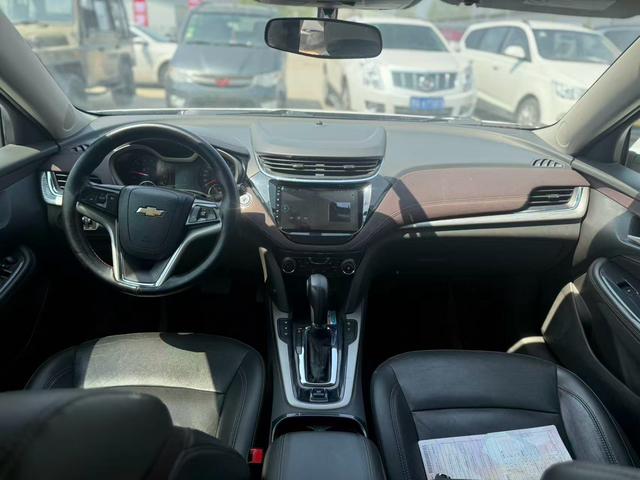 Chevrolet Malibu 2018 530T Automatic Fashion – фото 12