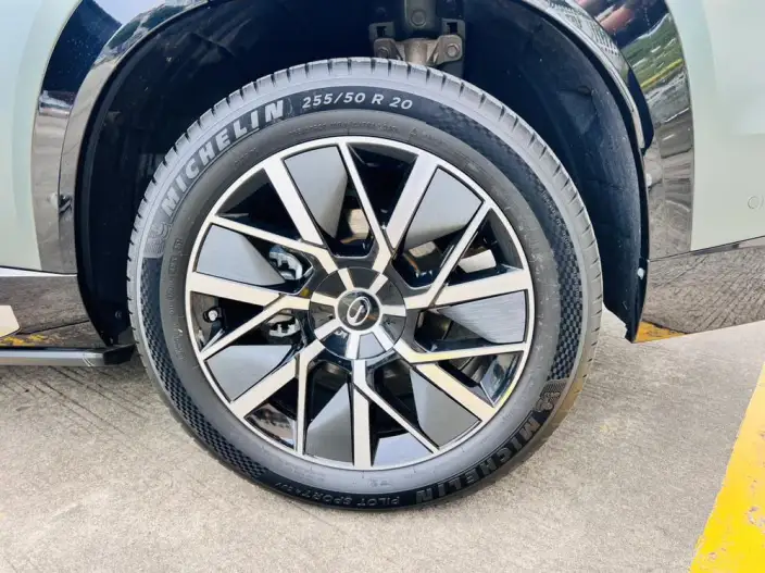 GAC Trumpchi Xiangwang S7 2025 Model 180km Ultra 4WD LiDAR Edition – фото 9