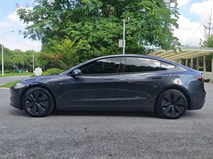 Model 3 2023 Model Rear-wheel drive version – фото 4