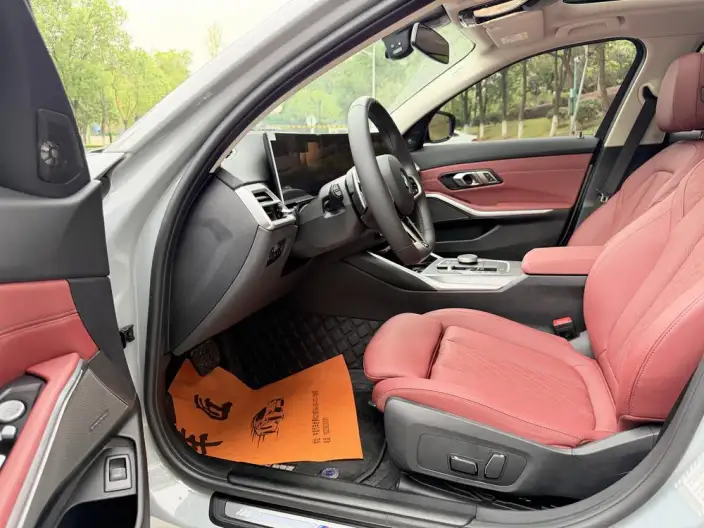 BMW 3 Series 2025 Model 330Li M Sports Night Set – фото 8