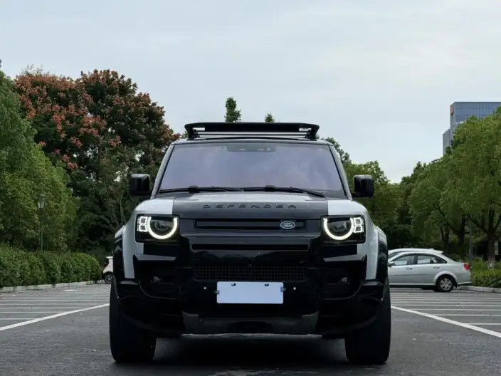 Land Rover Defender 2023 Model Facelift 90 3.0T P400 XS – фото 2