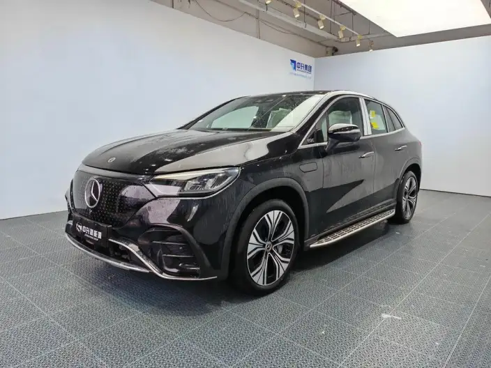 Mercedes-Benz EQE SUV 2024 Model EQE SUV 500 4MATIC Deluxe Edition – фото 1