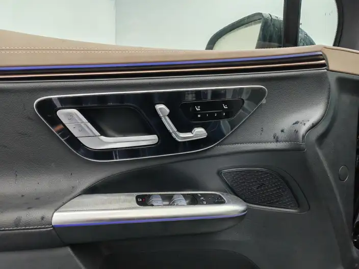 Mercedes-Benz EQE SUV 2024 Model EQE SUV 500 4MATIC Deluxe Edition – фото 8
