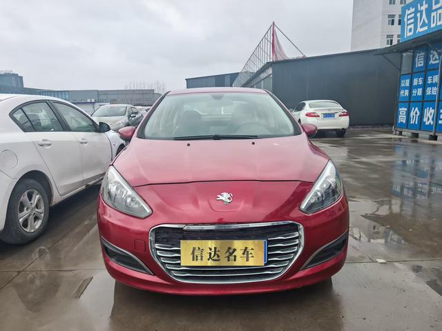 Peugeot 308 2014 Enjoy Classic 1.6L Manual Trend – фото 2