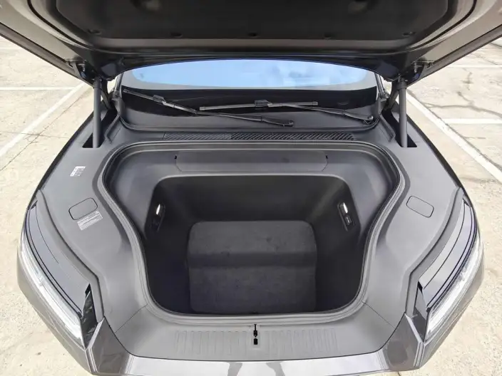 NIO ES8 2026 Model VI seat Executive Signature Edition – фото 9