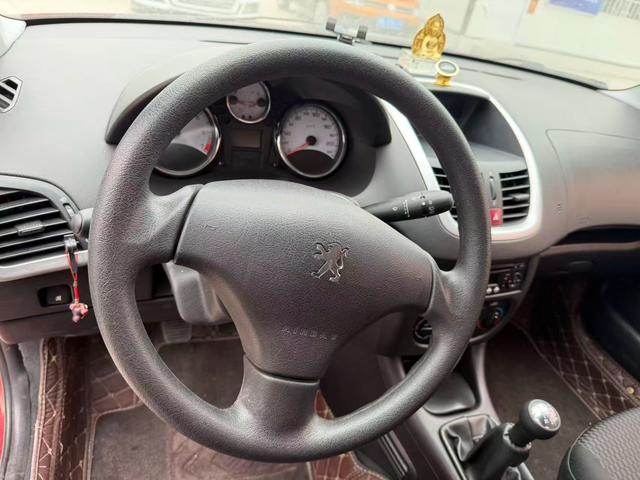 PEUGEOT 207 2011 модификация лян кузов 1.4L Manual JMC Le Edition – фото 12