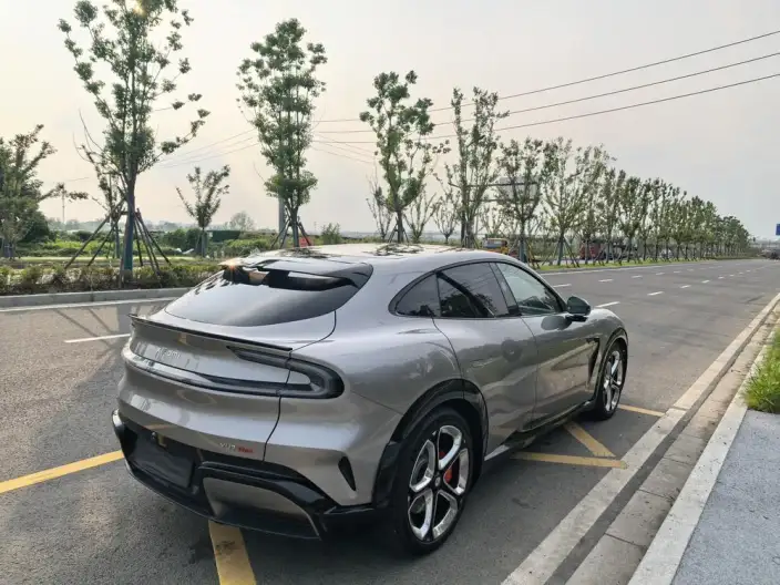 Xiaomi YU7 2025 Model 4WD Max Edition – фото 7