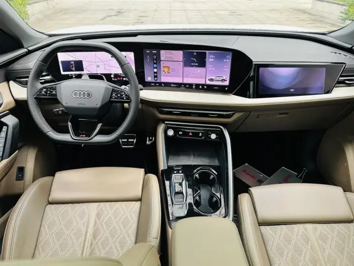Audi Q5L 2026 Model 2.0T 10M Users Edition Edition – фото 6