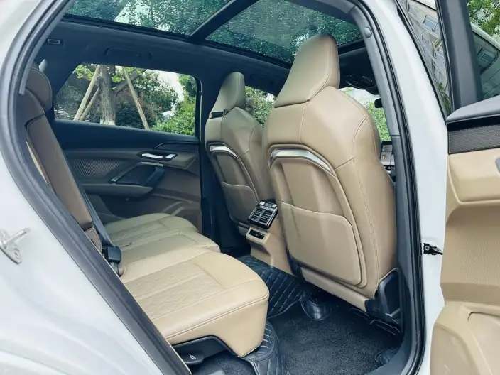 Audi Q5L 2026 Model 2.0T 10M Users Edition Edition – фото 8