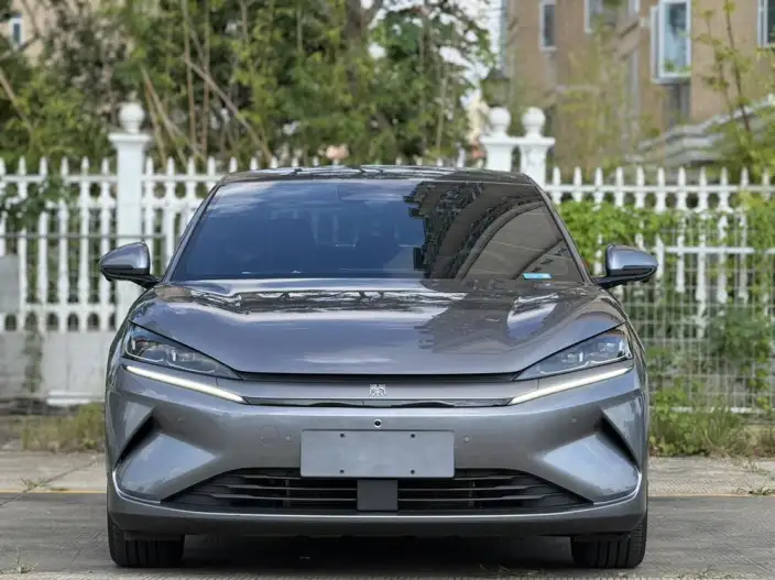 QinL EV 2025 Model 470KM Leading Model – фото 2