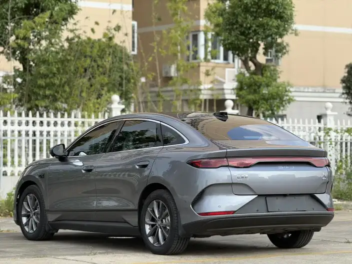 QinL EV 2025 Model 470KM Leading Model – фото 5