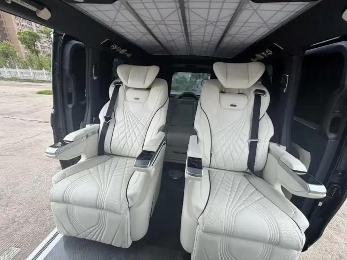 Viano 2023 Model 2.0T Business Edition 7 seat – фото 4