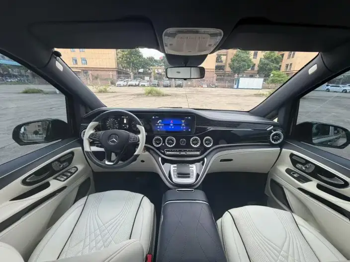 Viano 2023 Model 2.0T Business Edition 7 seat – фото 6