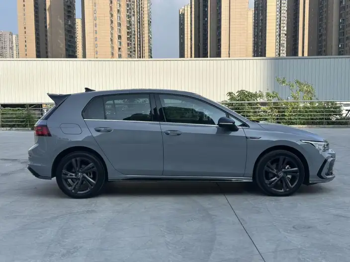 Volkswagen Golf 2023 Model Facelift 280TSI DSG R-Line Lite – фото 8