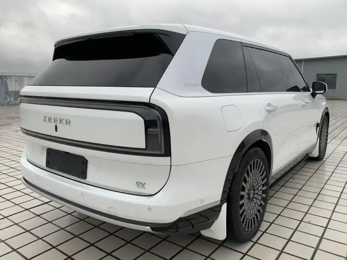 ZEEKR 9X 2025 Model Ultra Edition 70kWh VI seat – фото 6