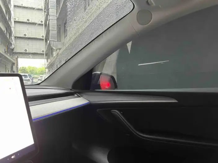 Model Y 2024 Model Rear-wheel drive version – фото 9