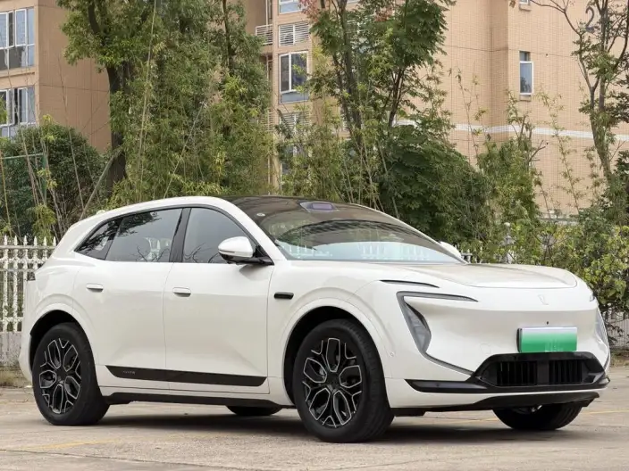 Avatr 07 L 2027 Model Max+ EV Edition – фото 3