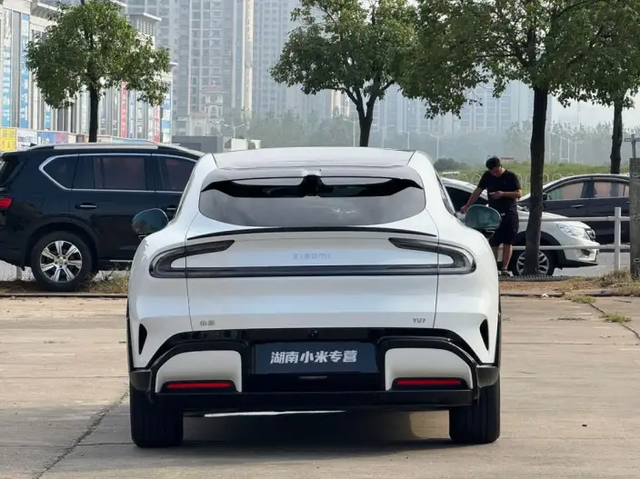 Xiaomi YU7 2025 Model Rear Drive Long Battery Life Pro Edition – фото 5