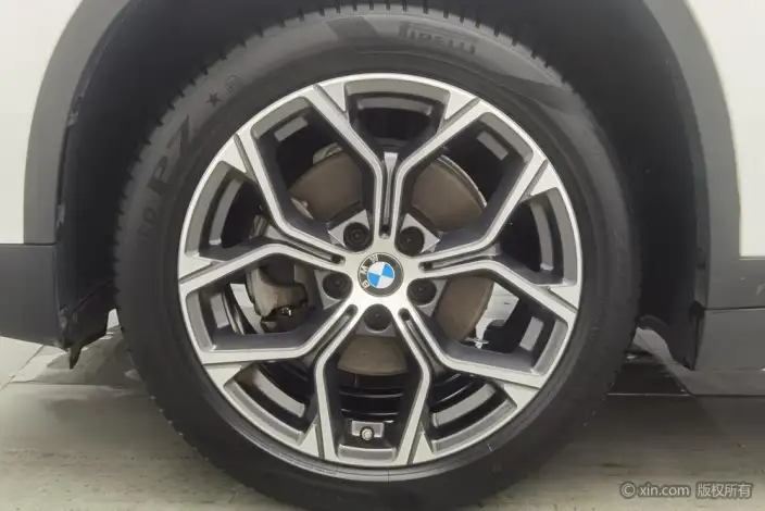 BMW X1 2020 Model sDrive20Li Exclusive Model – фото 5