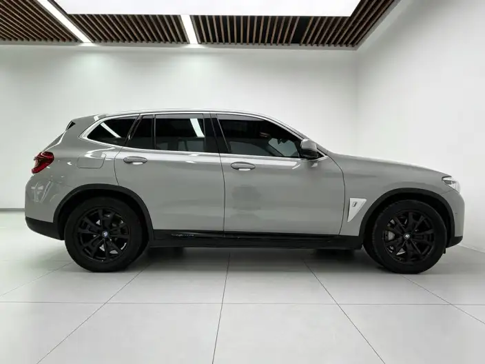 BMW iX3 2021 Model Facelift Leading Model – фото 8