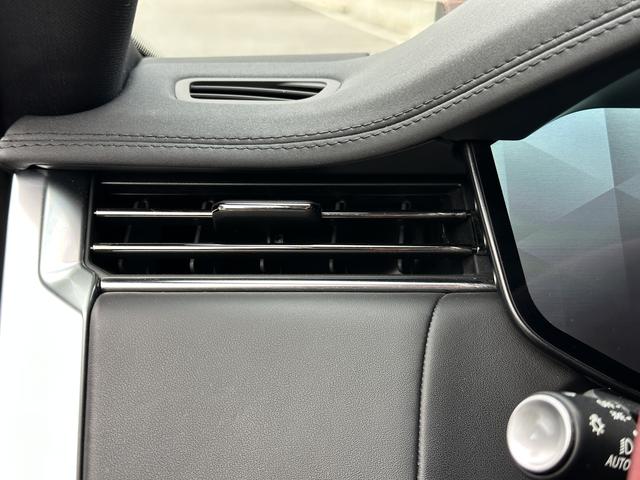 Range Rover 2023 3.0 L6 400PS Centurion Seven Seater Plus – фото 19
