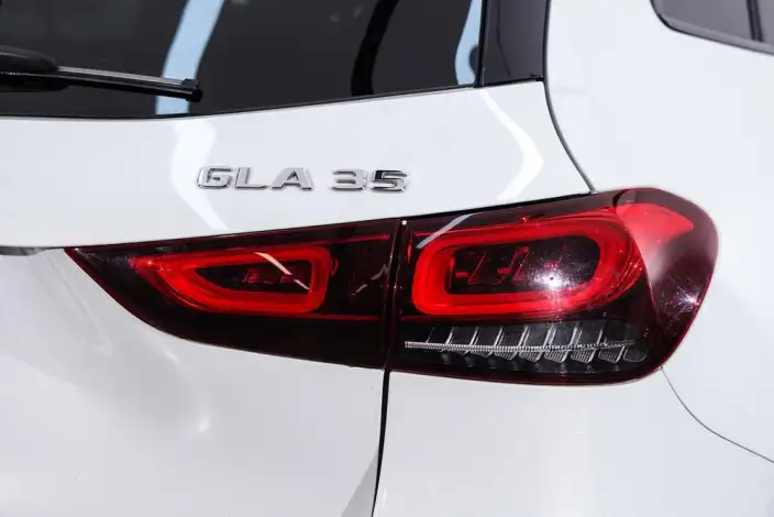 Mercedes-Benz GLA AMG 2021 Model AMG GLA 35 4MATIC – фото 9
