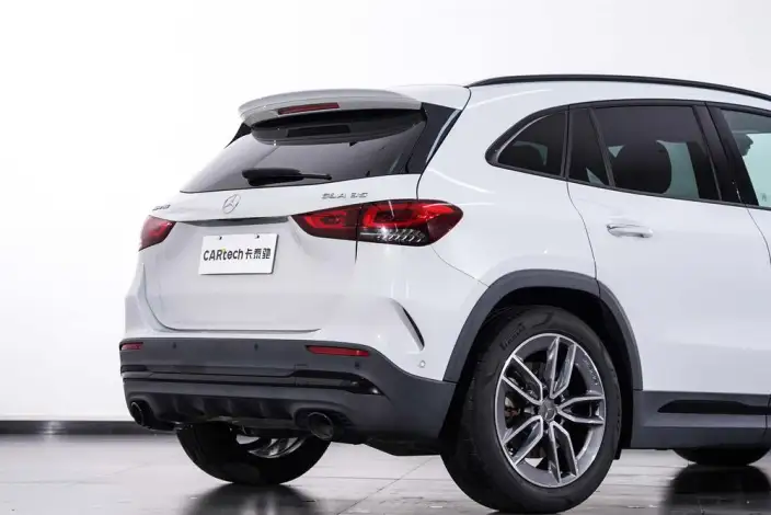Mercedes-Benz GLA AMG 2021 Model AMG GLA 35 4MATIC – фото 10