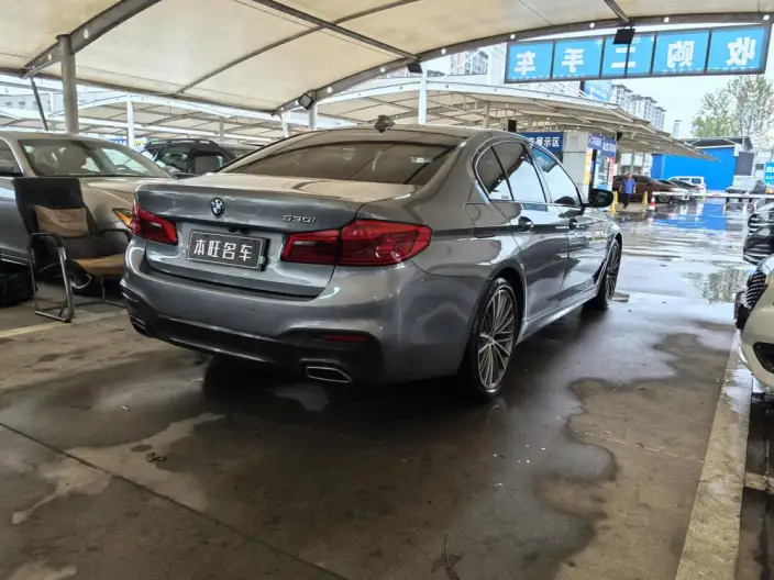 BMW 5 Series Imported 2020 Model 530i Fashion edition M Sports Set – фото 6