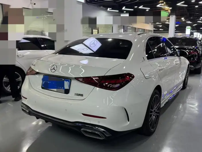 Mercedes-Benz C-Class 2023 Model C 200 L Sports Edition – фото 6