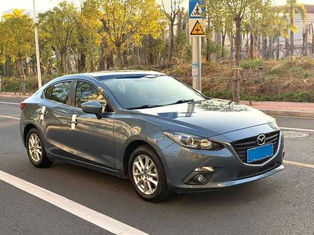 Mazda3 Axela 2014 Sedan 1.5L Automatic Luxury – фото 3