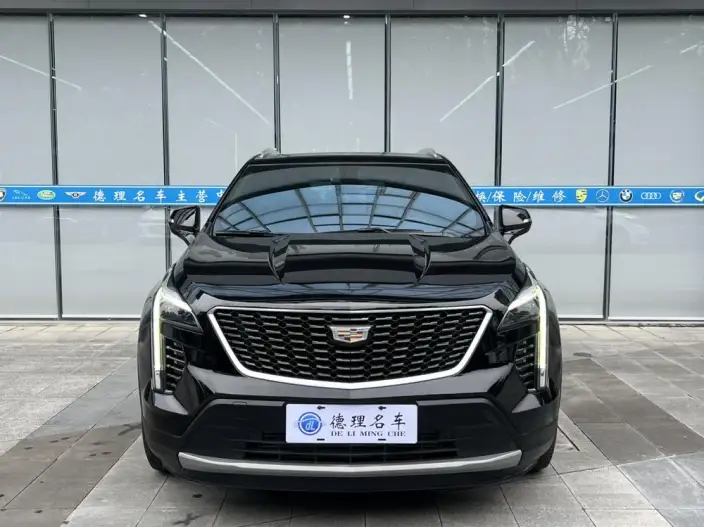 Cadillac XT4 2021 Model 28T 2WD Leading Model – фото 2
