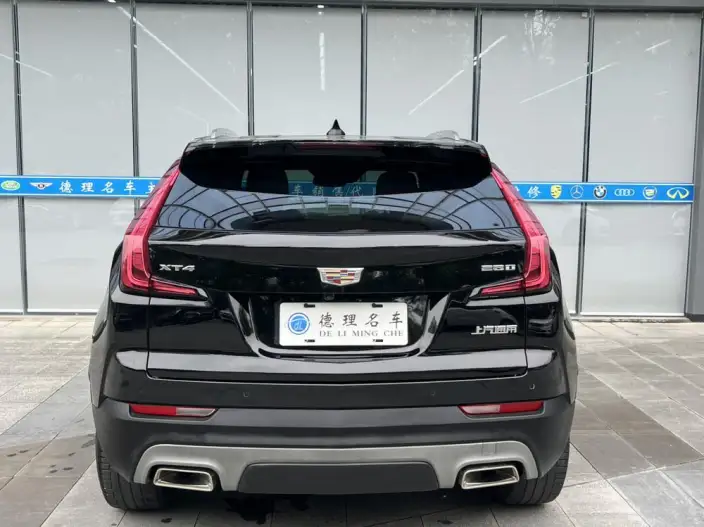 Cadillac XT4 2021 Model 28T 2WD Leading Model – фото 5