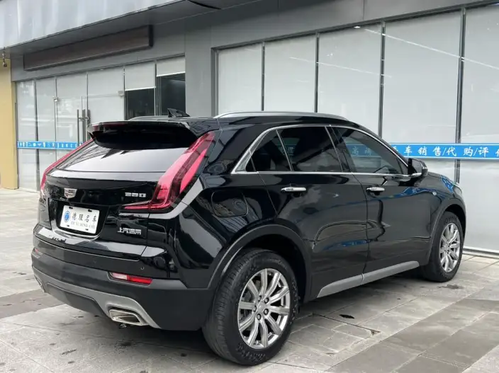 Cadillac XT4 2021 Model 28T 2WD Leading Model – фото 6
