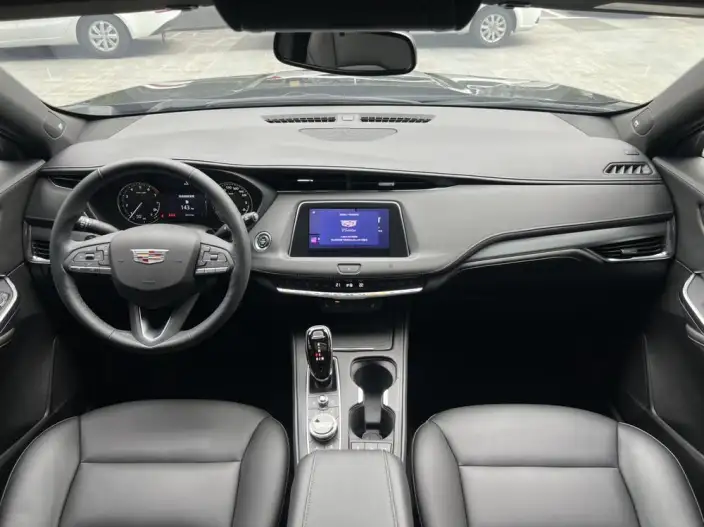 Cadillac XT4 2021 Model 28T 2WD Leading Model – фото 9