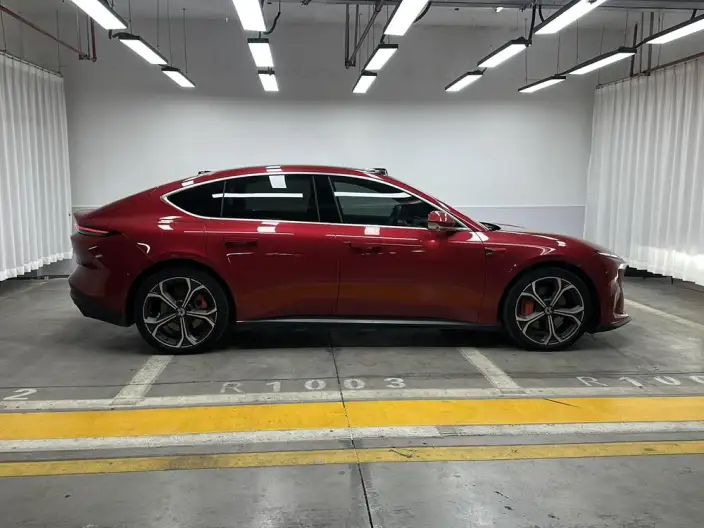 NIO ET5 2024 Model 75kWh – фото 8