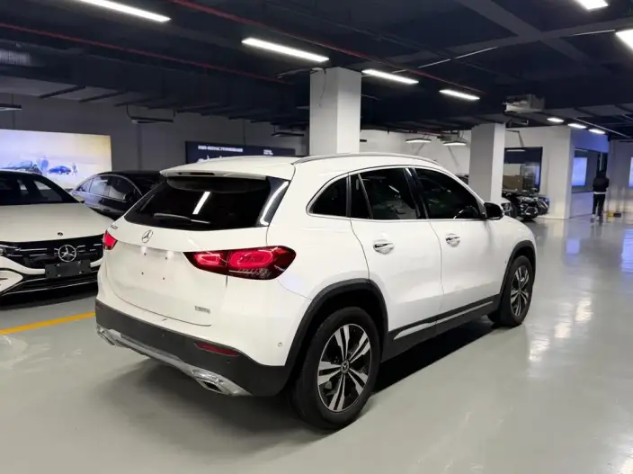 Mercedes-Benz GLA 2022 Model GLA 200 – фото 7